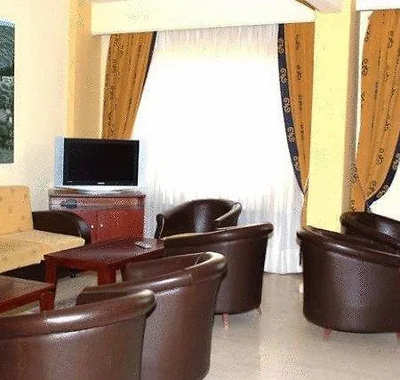 Galaxy Hotel 2*